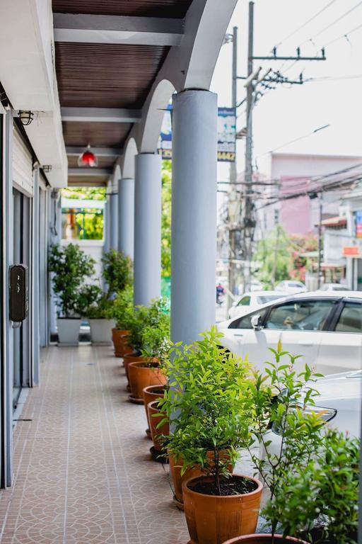 Summer Hotel Phuket Bagian luar foto